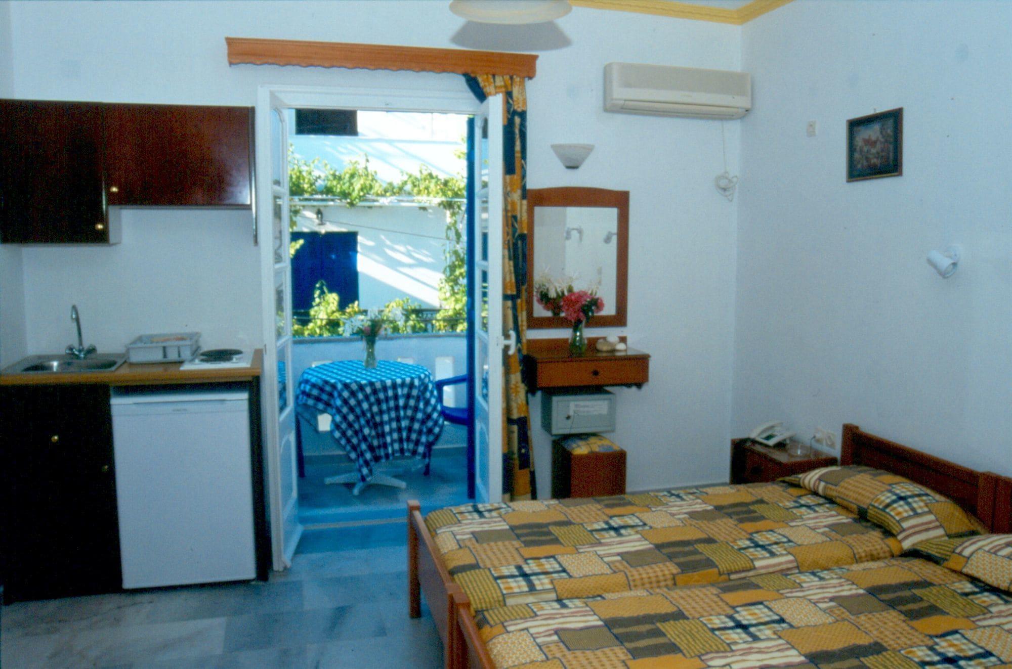 Studios Rea Sun Naxos City Exteriér fotografie